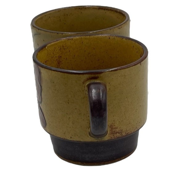 Vintage 70s Handcrafted Ceramic Stackable Butterfly Coffee Mugs Tea Cups 2pc Set - Picture 4 of 9
